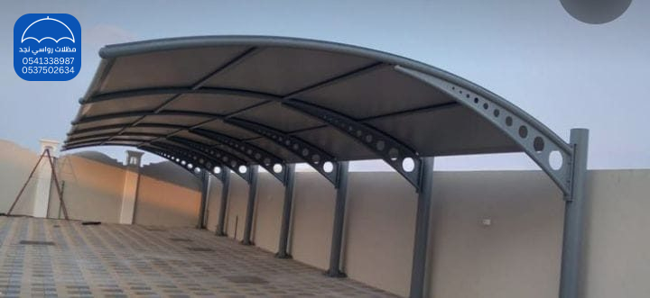 تصميم مظلات السيارات